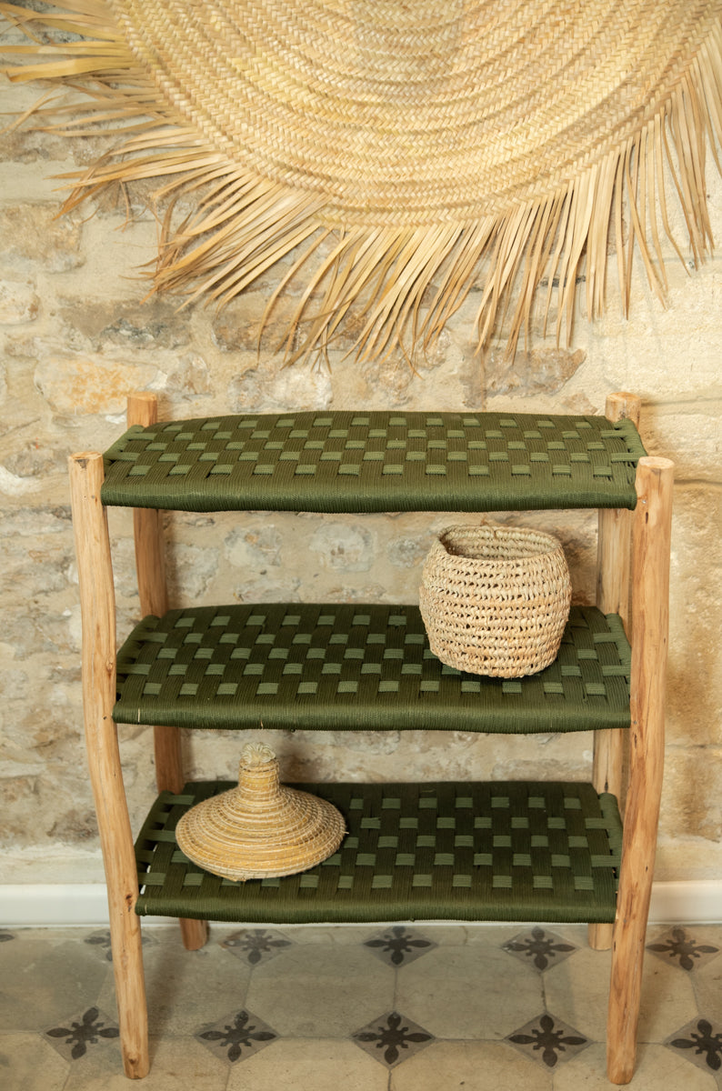 Meuble étagère en bois tressé