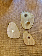 Miroir en laiton artisanal – forme géométrique