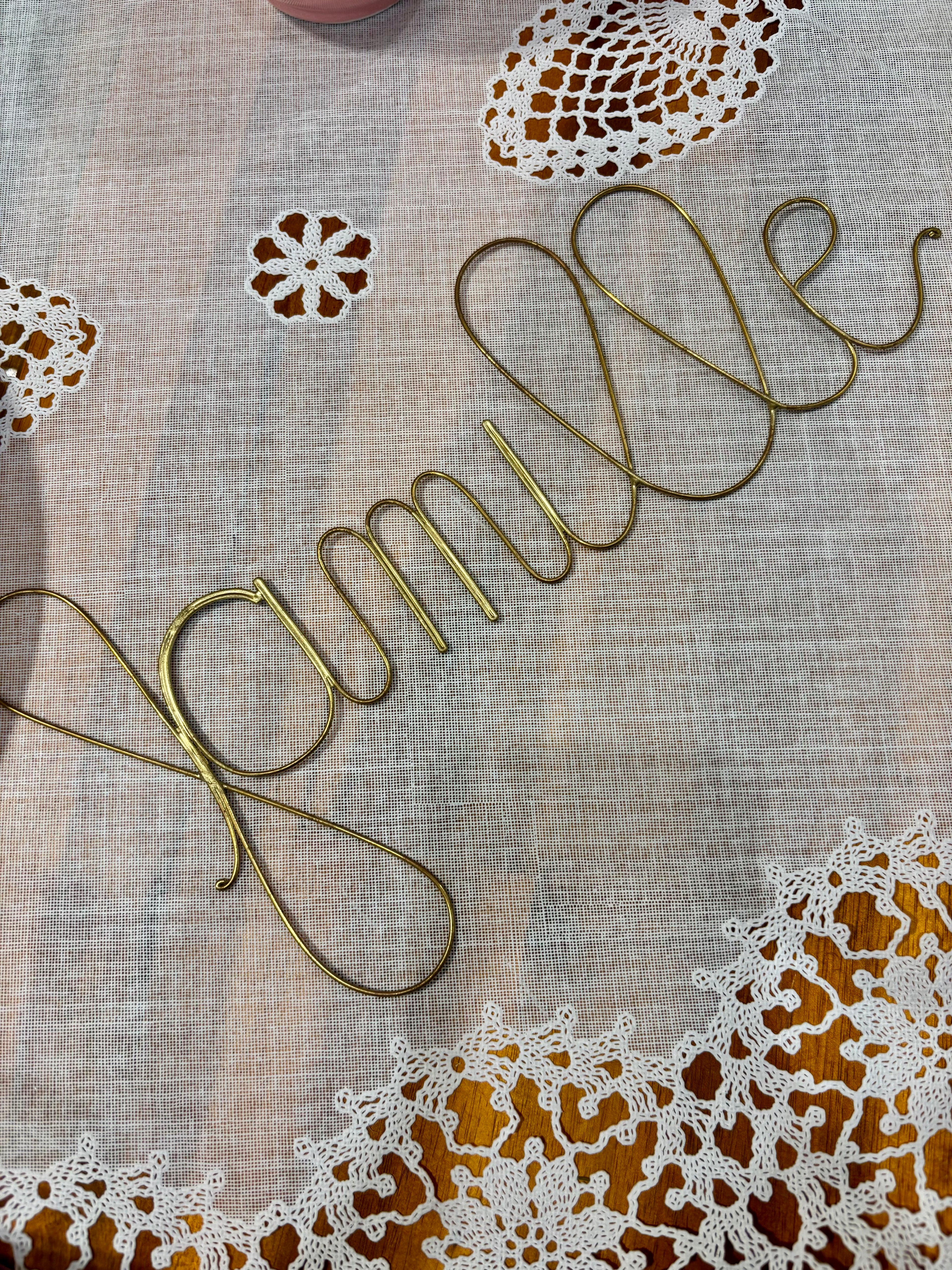 Mots décoratifs en laiton – Bonheur, Amour, Rêve, Voyage, Famille