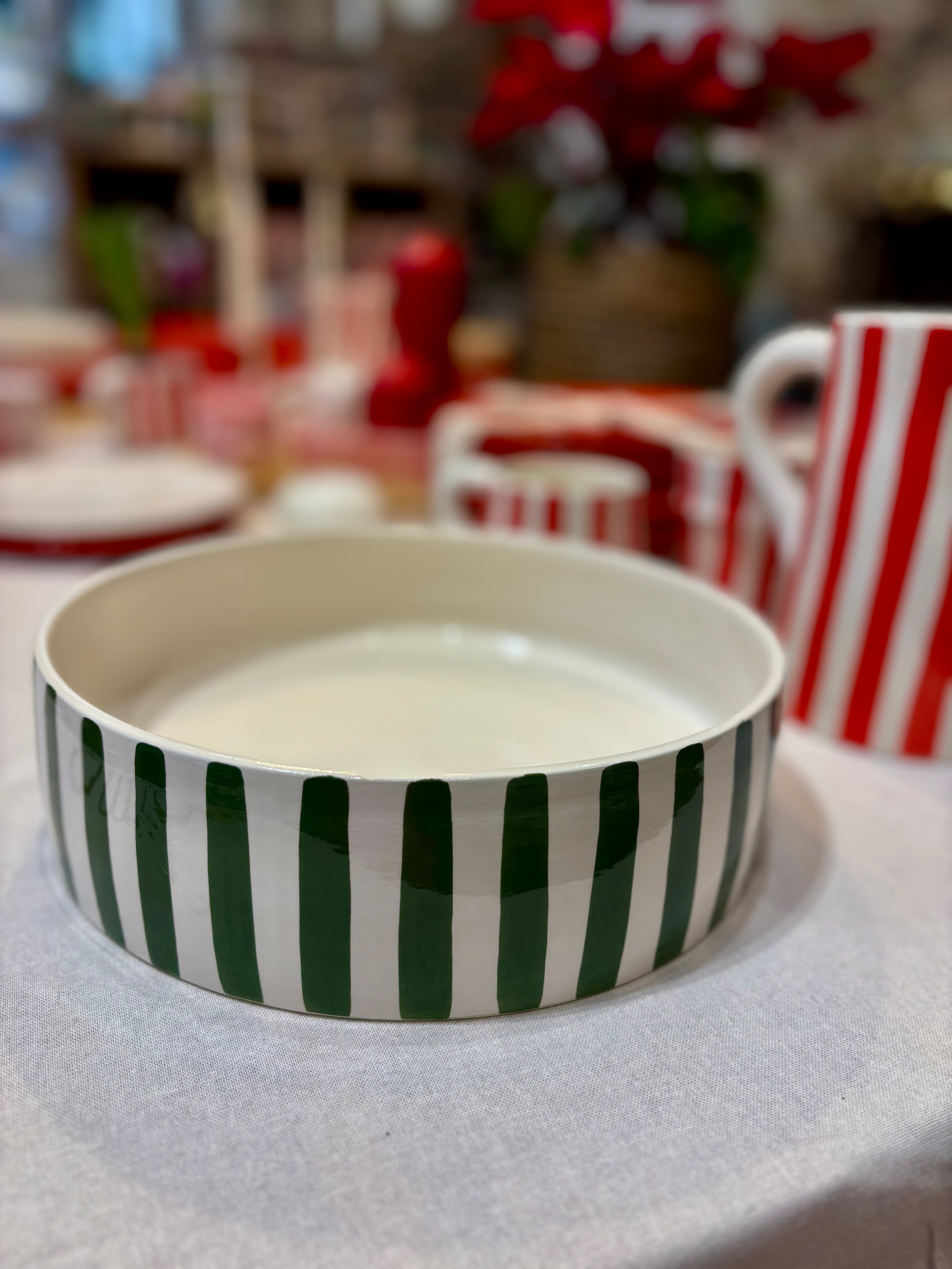 Plats en céramique artisanal - rouge, vert rayé ø 25 cm