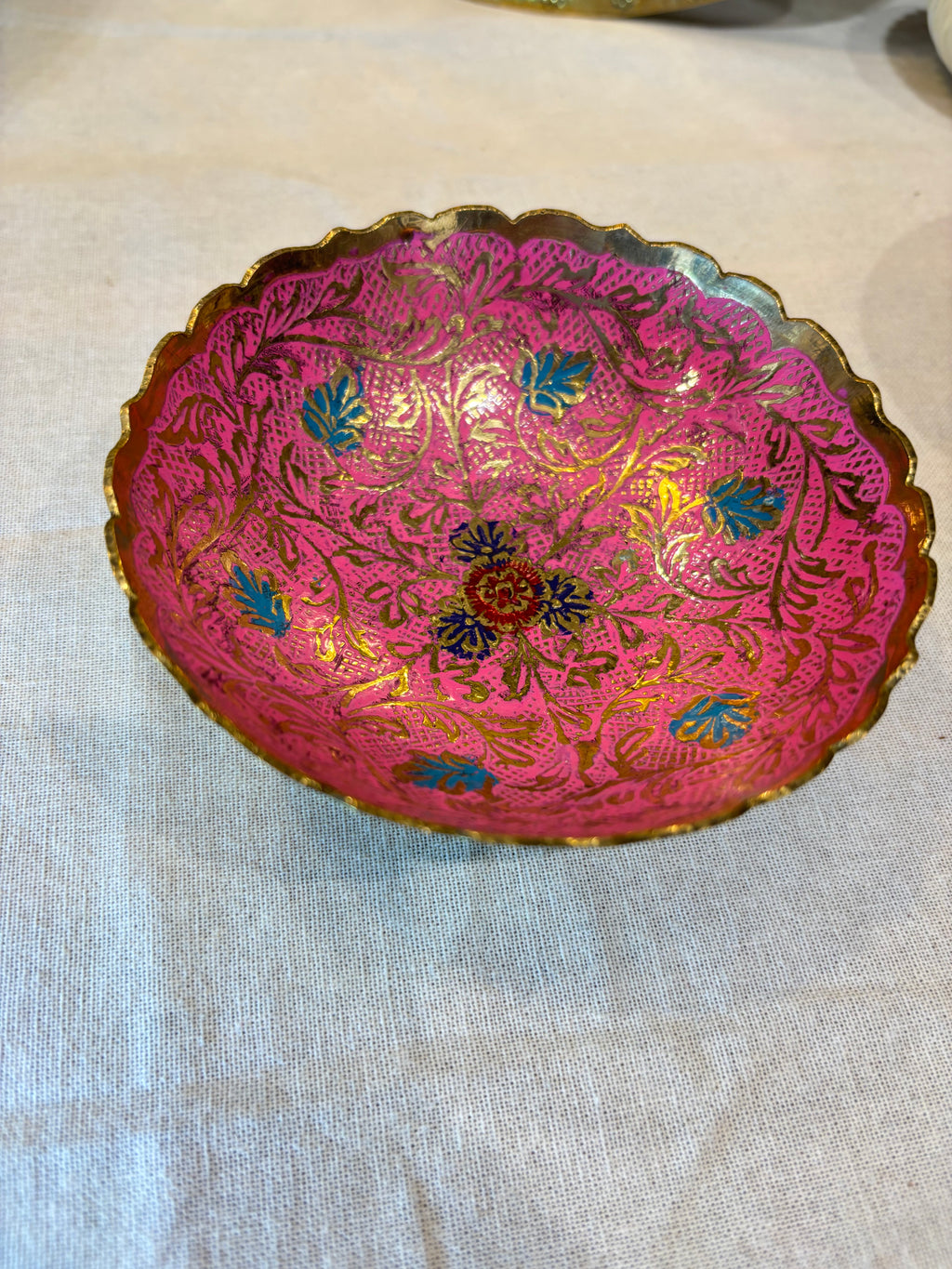 Bol à bijoux en laiton gravé